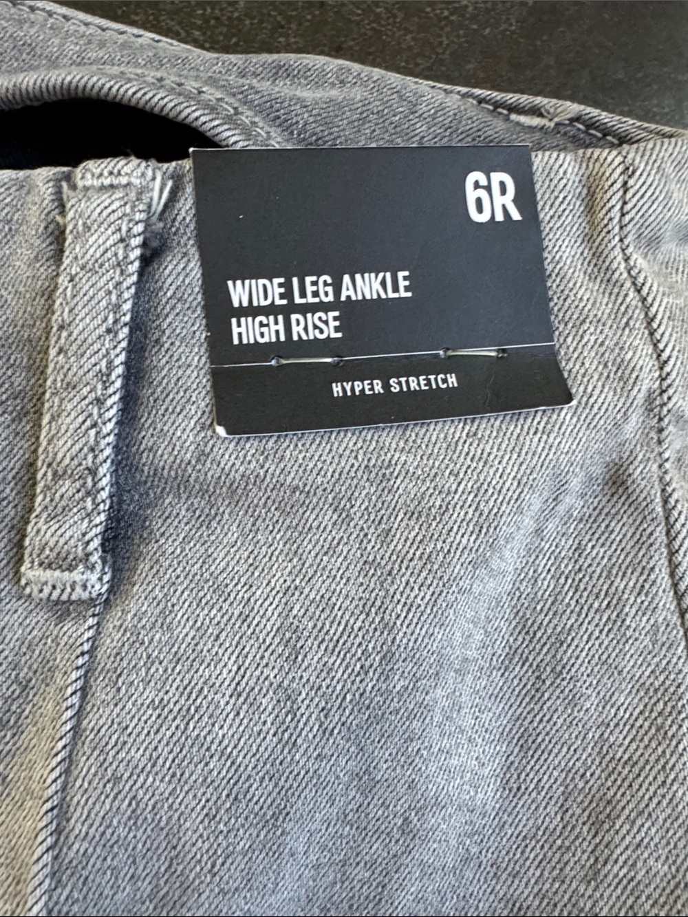 Express Wide Leg Ankle High Rise Jeans - Light Gray Size 6 reg NWT